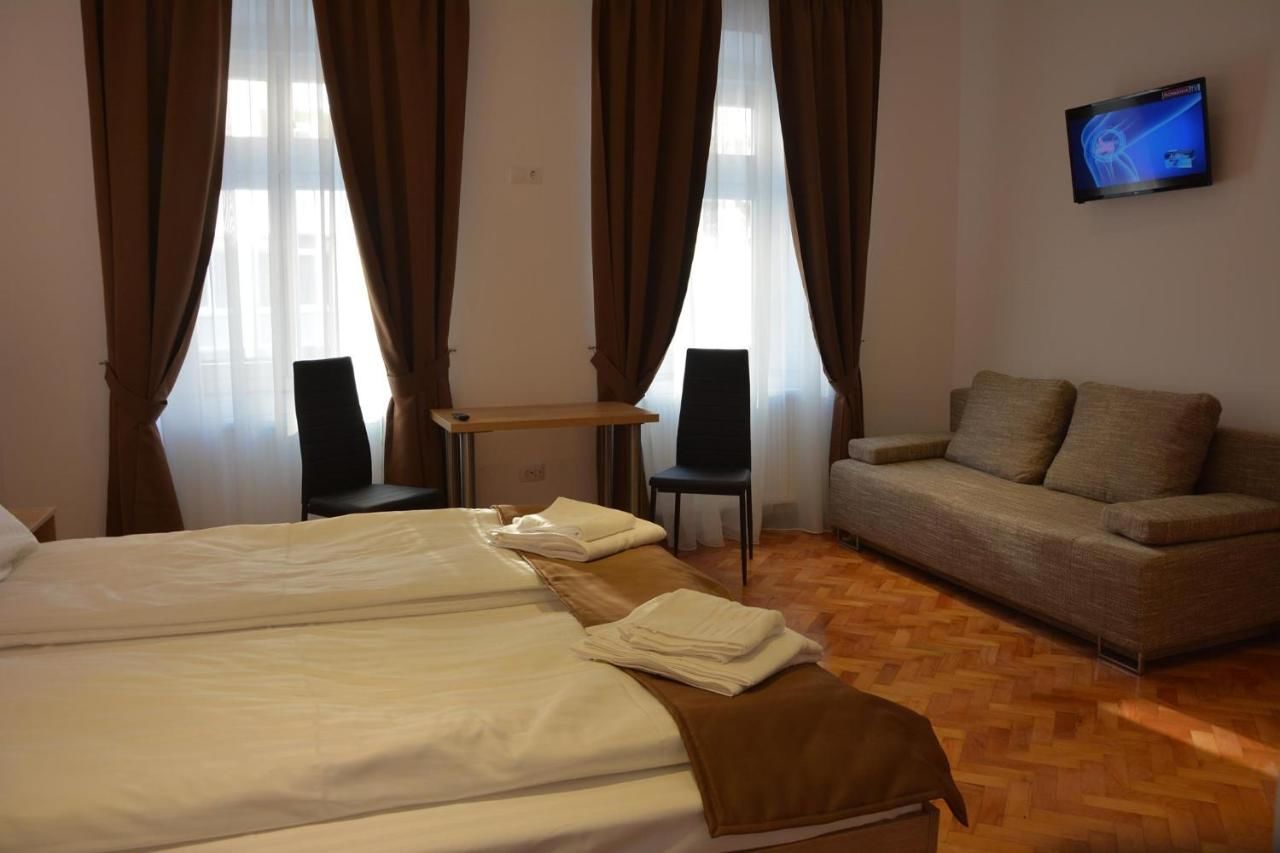 Гостевой дом 4Rooms Central Sibiu Сибиу-4